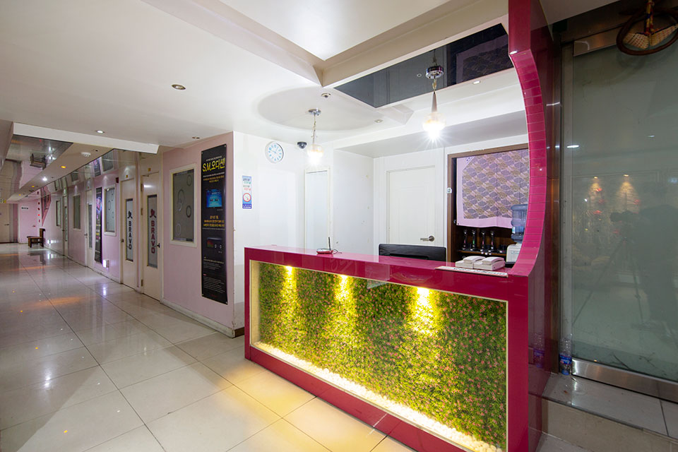 태국마사지 관리 전문 마사지 매장 후24시힐링아로마 내부 공간