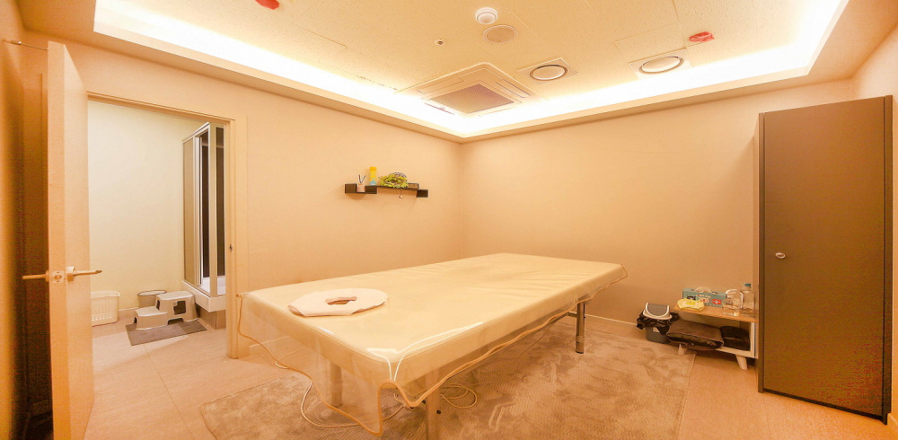 마곡동 스웨디시 전문 NEW히든스웨디시의 깔끔하고 정돈된 내부 전경