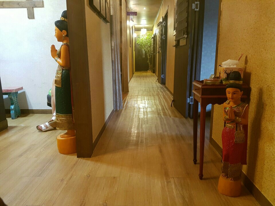 지곡동 인근 마사지 잘하는 곳 휴테라피 청결하게 관리된 내부 시설