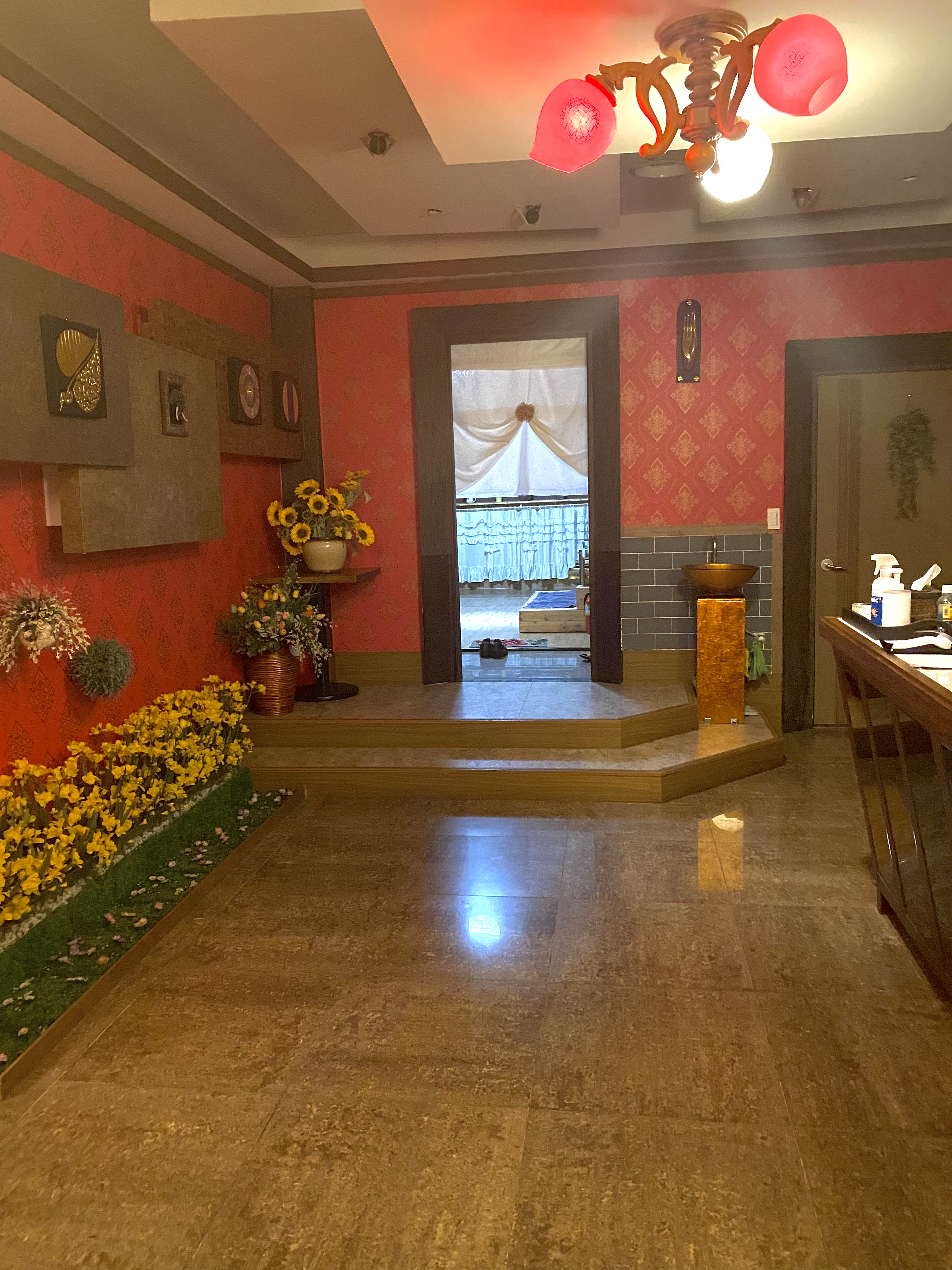 운흥동 주변 안동타이 매장 주요 시설 및 인테리어 사진