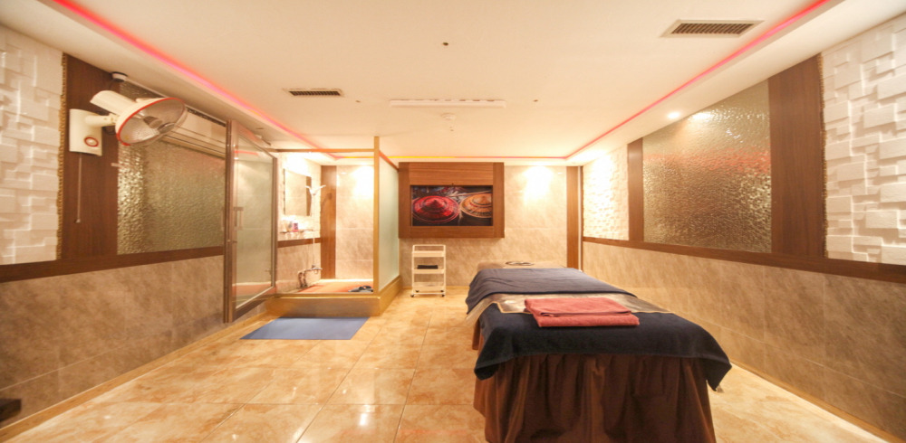 텐텐테라피 - 남영동 서울역,남영역,숙대입구역,삼각지역 인근 샤워가능, 남/여공용샵 완비된 마사지 시설