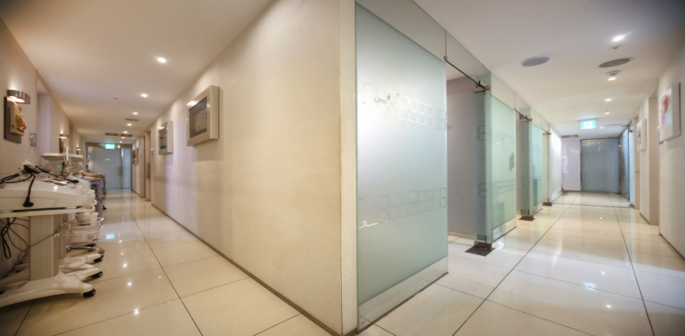 강남역,신논현역,언주역,역삼역 인근 한국관리사 마사지 전문 이네스뷰티의 아늑한 내부 시설 안내