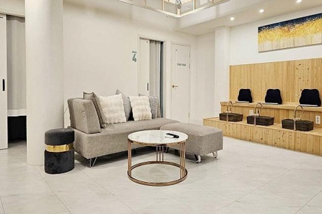 스웨디시 서비스가 제공되는 연동 꽃길테라피 매장 내부 사진