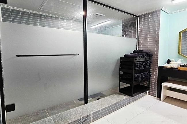 연동 스웨디시 전문 꽃길테라피의 아늑하고 프라이빗한 분위기