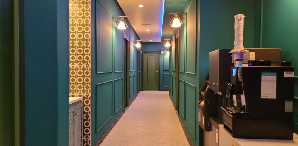 연수동 인근 마사지 잘하는 곳 코코스웨디시 청결하게 관리된 내부 시설