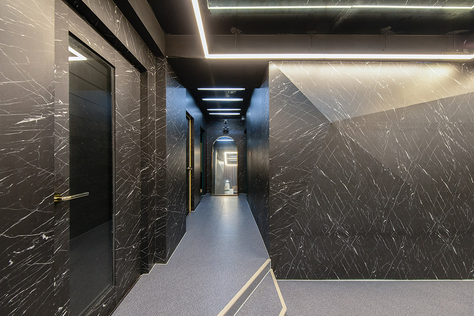 스웨디시 서비스가 제공되는 반포동 아이콘스웨디시 매장 내부 사진