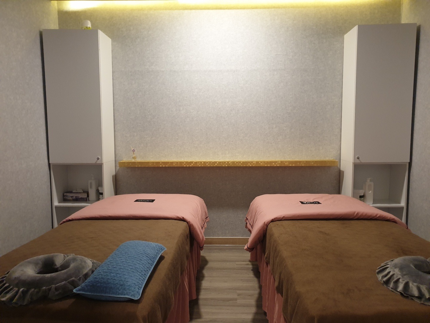 금곡동 중국마사지 전문 호우마사지의 깔끔하고 정돈된 내부 전경