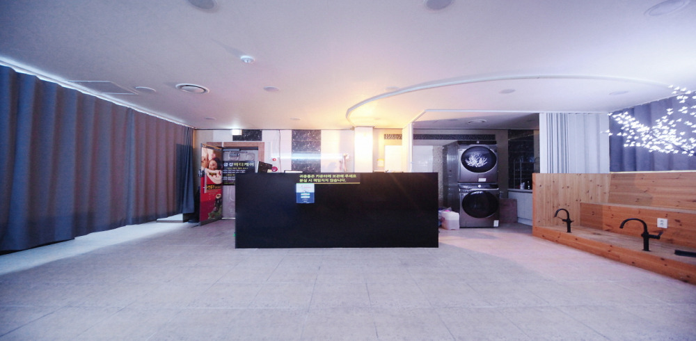 월화스웨디시 - 금광동 남한산성입구역 인근 스웨디시 전문 마사지 매장 전경