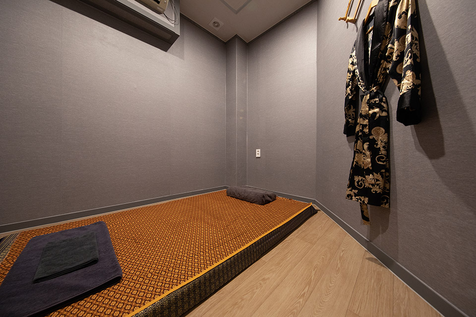 평리동에 위치한 타이, 아로마 서비스 가능 로얄아로마&로미 시설