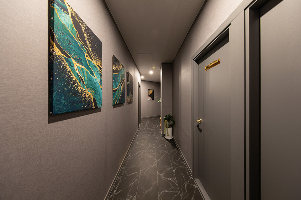 평리동 태국관리사 마사지샵 로얄아로마&로미의 쾌적한 관리실 내부 모습