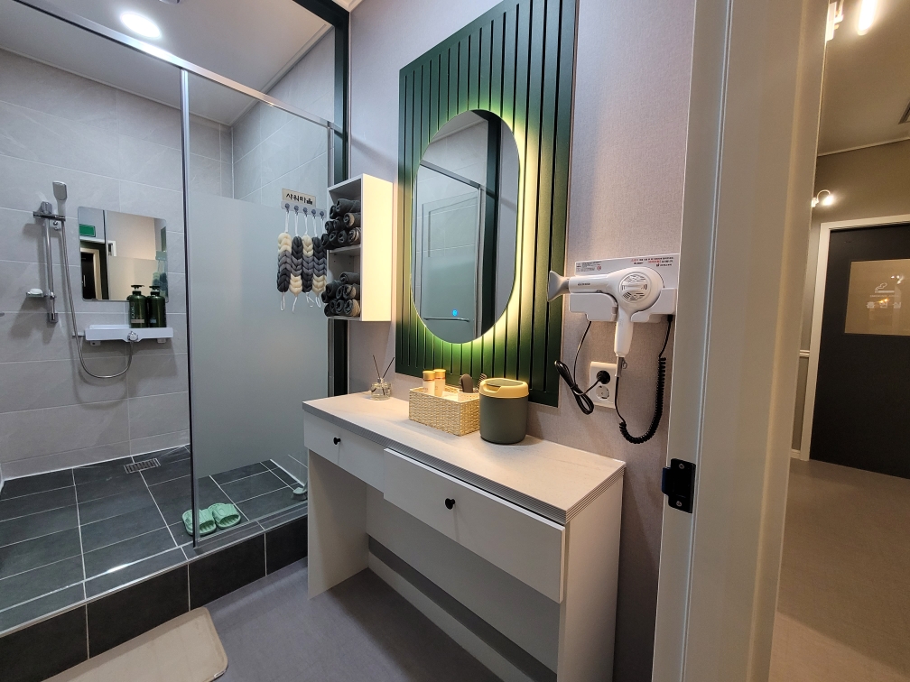 태국마사지 서비스가 제공되는 운서동 청담타이마사지 매장 내부 사진