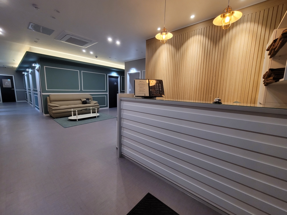 파라다이스시티역,운서역에 위치한 타이, 아로마, 커플관리 서비스 가능 청담타이마사지 시설