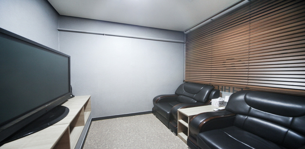 대청동 태국관리사 마사지샵 더바디아로마 의 쾌적한 관리실 내부 모습