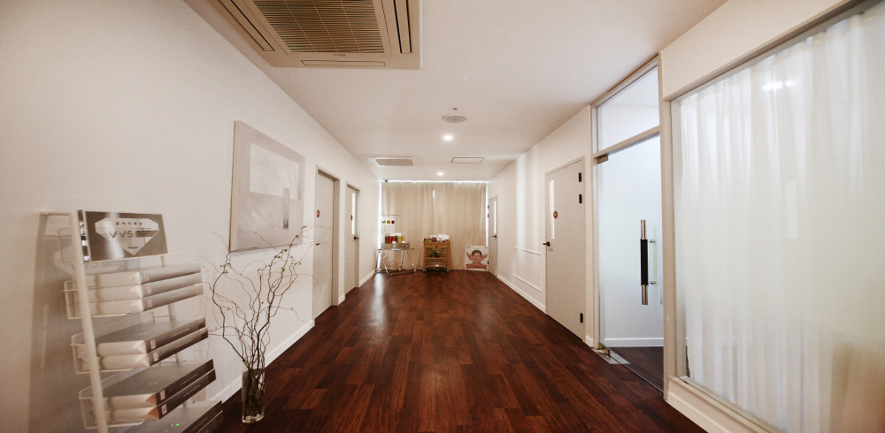 에스테틱 서비스가 제공되는 우동 청담민에스테틱(센텀) 매장 내부 사진