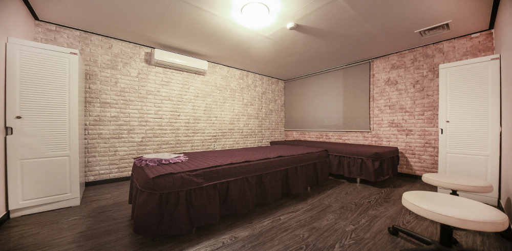 두정동 인근 아로마, 건식/스포츠, 스웨디시 서비스가 제공되는 S마사지의 전체 시설