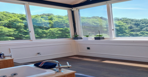 도룡동 한국관리사 마사지샵 브이테라피의 쾌적한 관리실 내부 모습