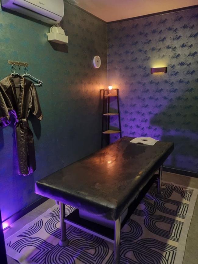 망월동 포카리스웨디시