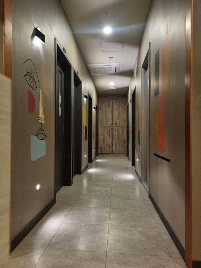 망월동 포카리스웨디시