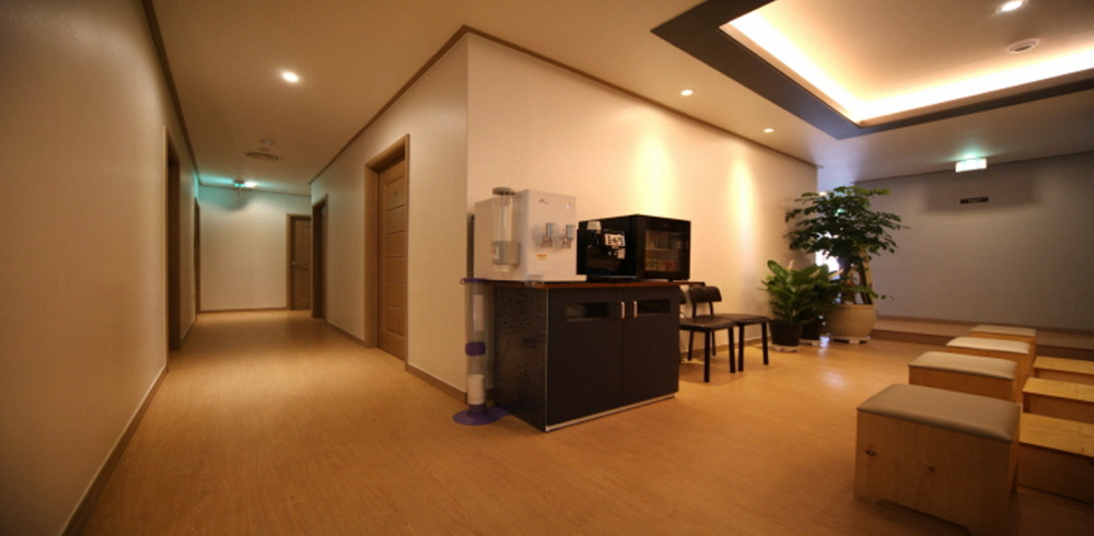 태국마사지 관리 전문 마사지 매장 더힐 내부 공간