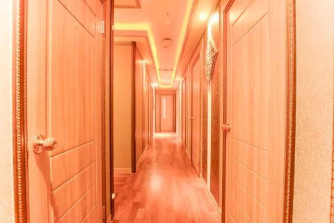 비전동 태국관리사, 중국관리사, 베트남관리사 마사지샵 엔젤스웨디시의 쾌적한 관리실 내부 모습