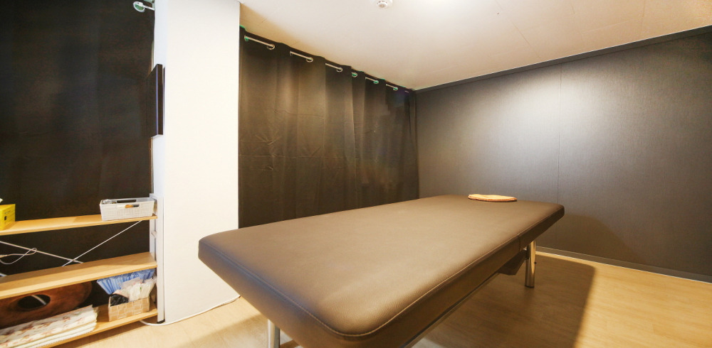전곡리 한국마사지 전문 은전테라피의 깔끔하고 정돈된 내부 전경