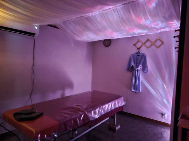 엘테라피 - 금촌동 금촌역 인근 스웨디시 전문 마사지 매장 전경