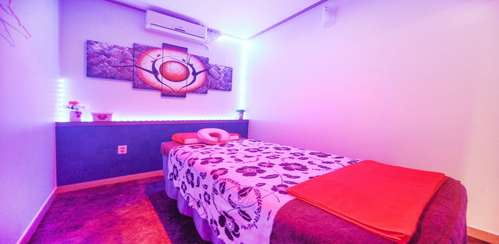 원당역 주변 태국마사지 추천 매장 황실정통아로마의 전체적인 인테리어 모습