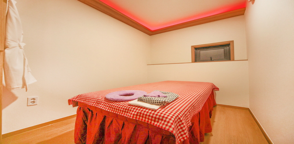 소하동 중국마사지 전문 다인마사지의 깔끔하고 정돈된 내부 전경