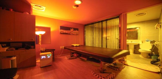 스웨디시 서비스가 제공되는 옥동 카카오테라피 매장 내부 사진