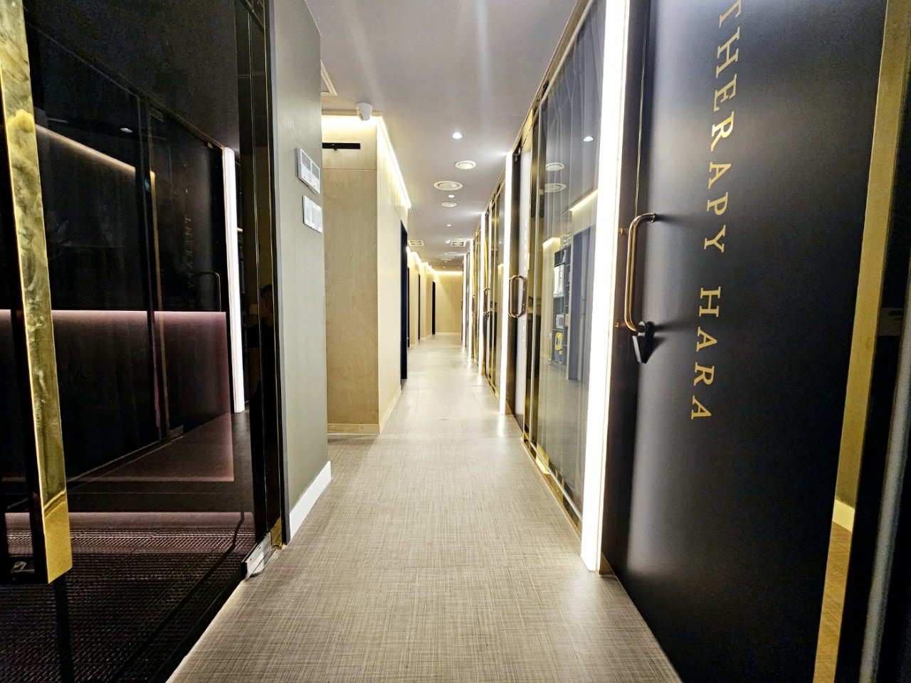 테라피하라 - 도화동 대흥역,마포역,공덕역 인근 주차가능, 24시간, 샤워가능, 수면가능, 단체예약 완비된 마사지 시설