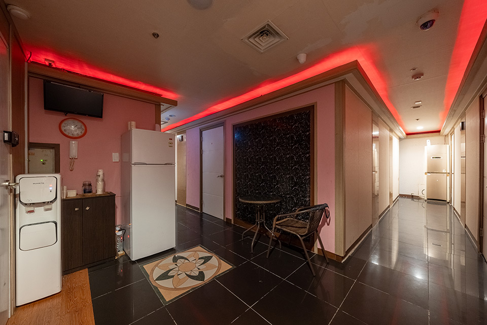 어정역,동백역 인근 마사지 잘하는 곳 럭키데이 청결하게 관리된 내부 시설