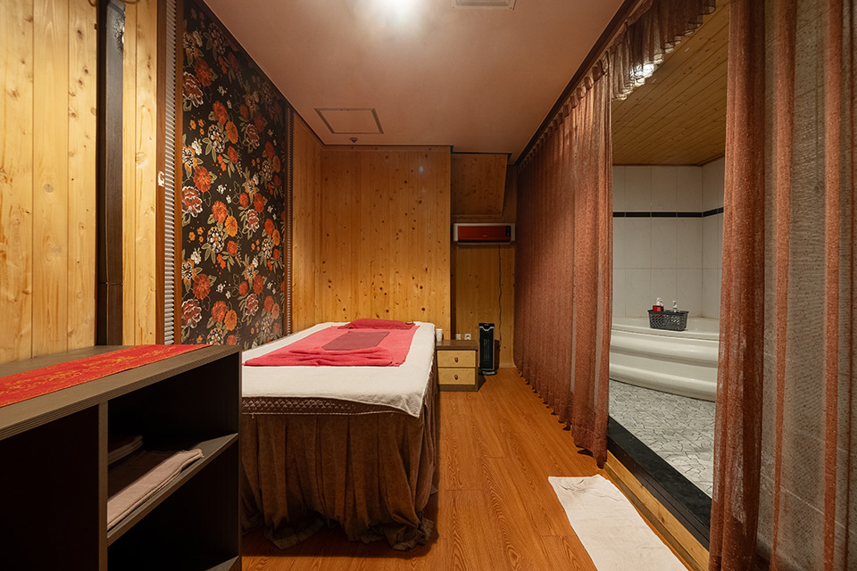 어정역,동백역 인근 마사지 잘하는 곳 럭키데이 청결하게 관리된 내부 시설