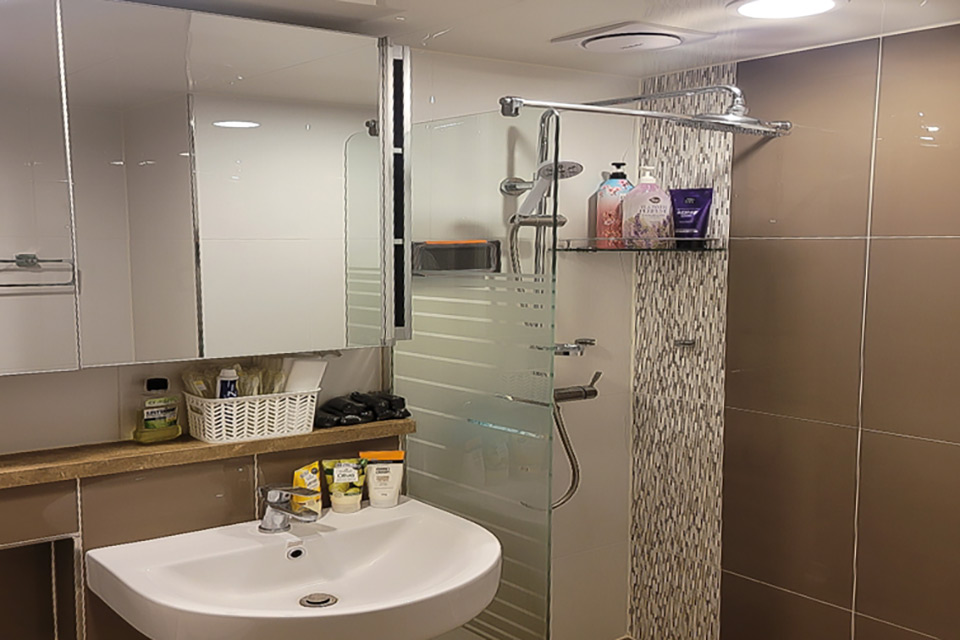 신정동 인근 아로마 서비스가 제공되는 꿍타이의 전체 시설