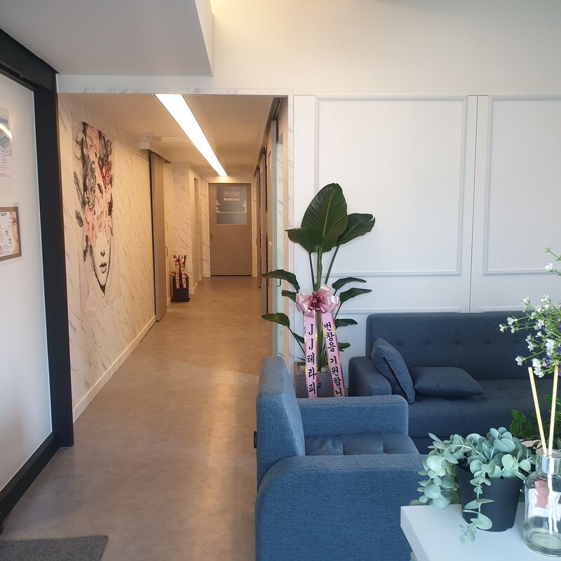 사평역,논현역,학동역,신논현역에 위치한 아로마, 건식/스포츠, 커플관리, 스웨디시, 왁싱제모 서비스 가능 JJ테라피앤 시설