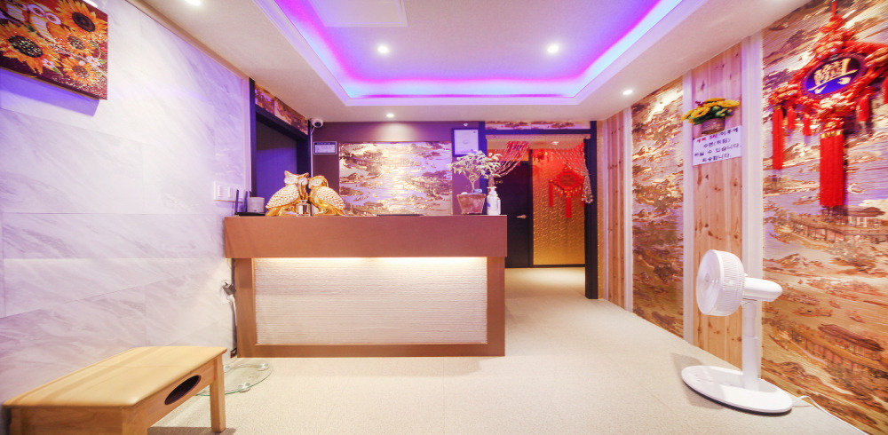 명품황제 - 신현동 가정역,가정중앙시장역 인근 중국마사지 전문 마사지 매장 전경