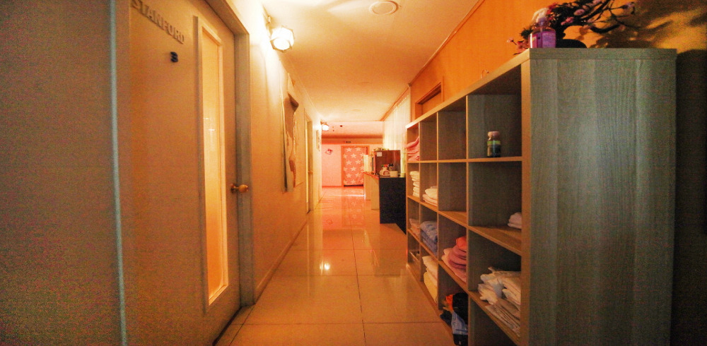 산본역 인근 마사지 잘하는 곳 샤넬테라피 청결하게 관리된 내부 시설