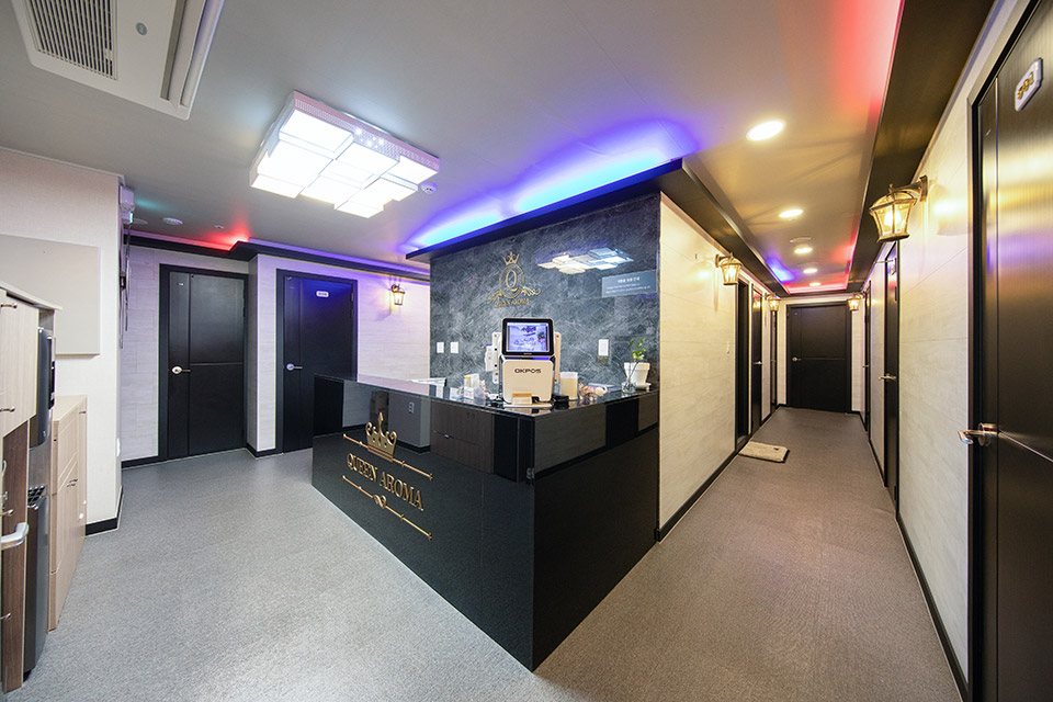 고덕동 인근 아로마, 건식/스포츠, 스웨디시 서비스가 제공되는 퀸아로마의 전체 시설