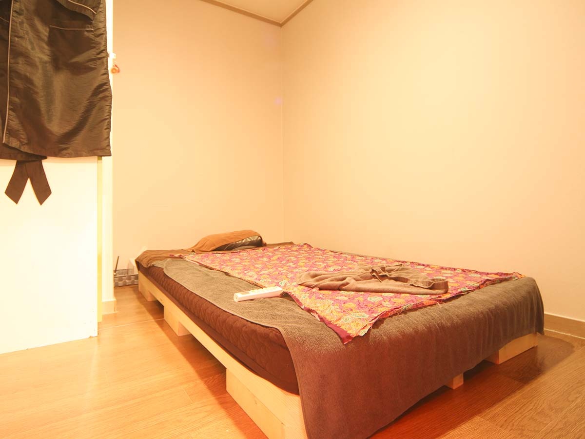 보라매공원역,보라매역,보라매병원역,당곡역,신대방삼거리역,신림역 주변 태국마사지 추천 매장 힐링약손타이의 전체적인 인테리어 모습