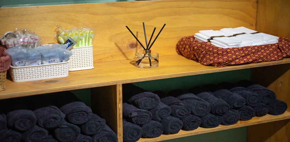 수택동 한국마사지 전문 w스웨디시의 깔끔하고 정돈된 내부 전경