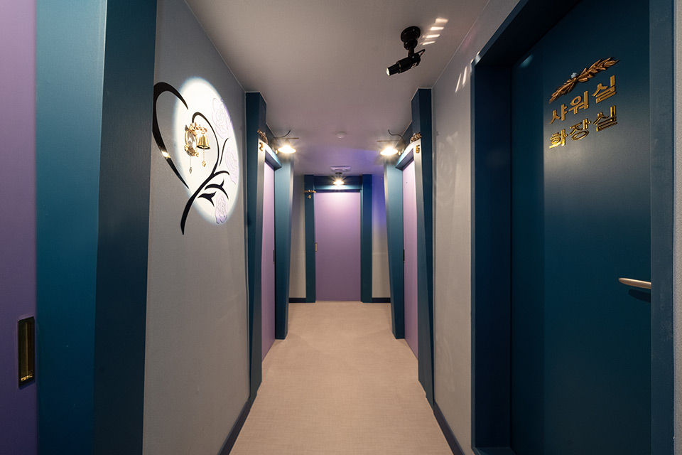 수유동 태국관리사 마사지샵 넘버원타이의 쾌적한 관리실 내부 모습