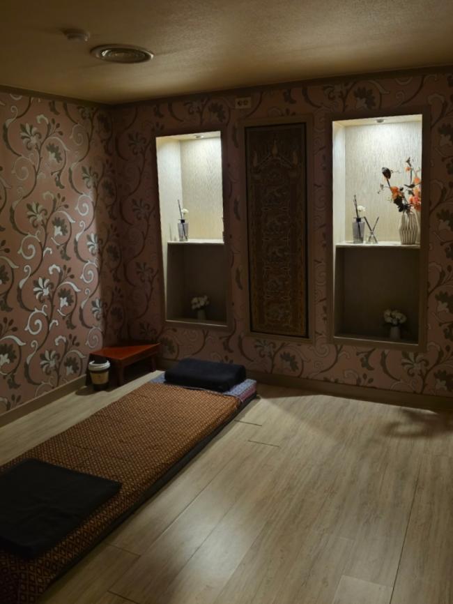 상왕십리역,행당역,왕십리역 1번 출구,왕십리역,마장역,한양대역에 위치한 타이, 아로마, 스웨디시 서비스 가능 왓포타이 시설