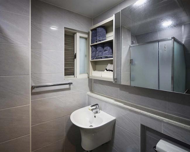 부전동 한국마사지 전문 뷰왁싱&테라피의 깔끔하고 정돈된 내부 전경