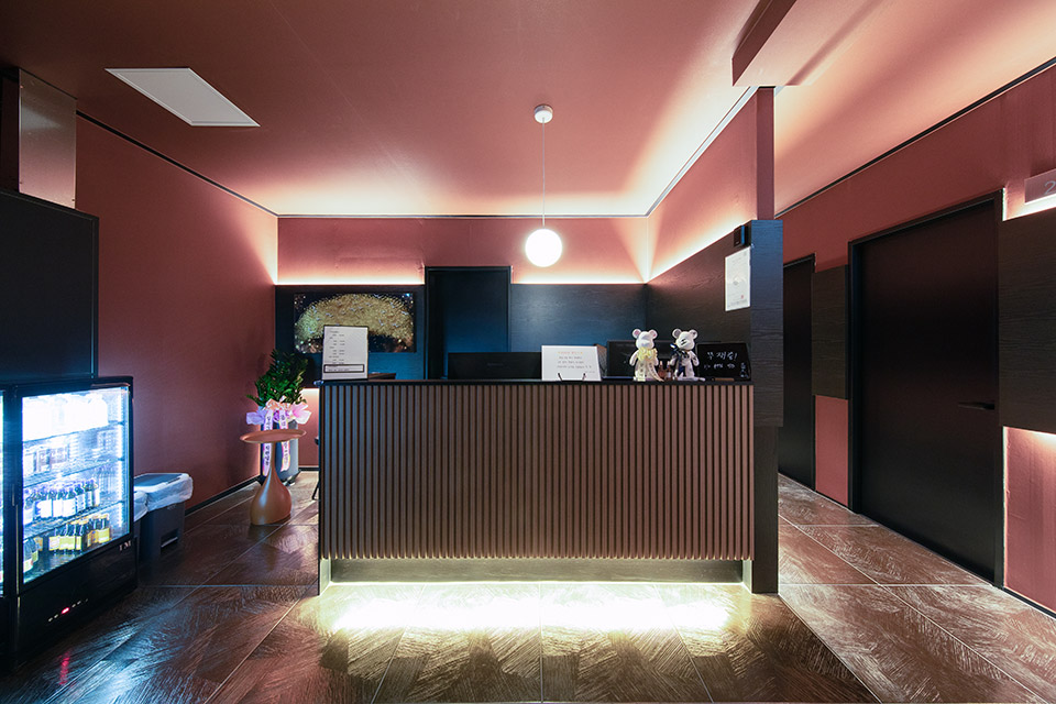 아이리스 - 고성동3가 원대역,북구청역,달성공원역에서 가까운 프라이빗 마사지 전용 공간