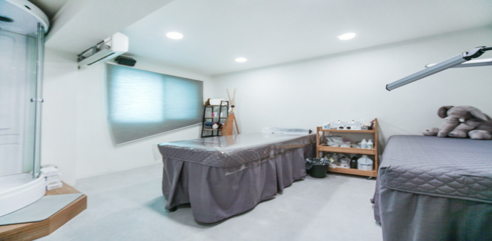 신사역,압구정역,논현역,학동역 인근 마사지 잘하는 곳 제이윤뷰티 청결하게 관리된 내부 시설