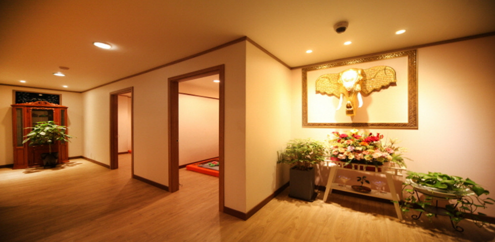 황실타이마사지 - 가락동 경찰병원역,오금역,개롱역,거여역 주변에서 방문하기 편한 마사지 매장