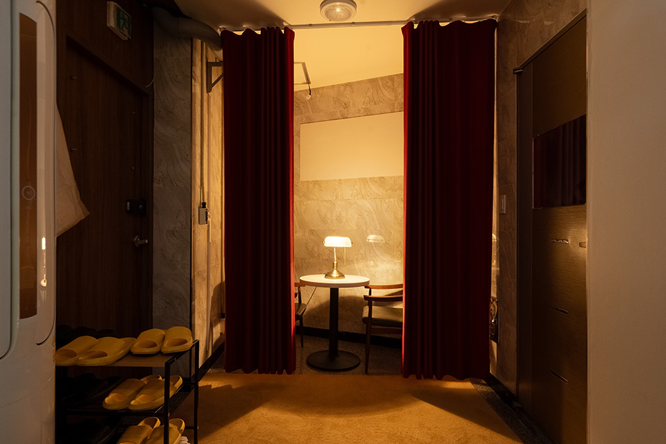 경안동 주변 앤틱스웨디시 매장 주요 시설 및 인테리어 사진