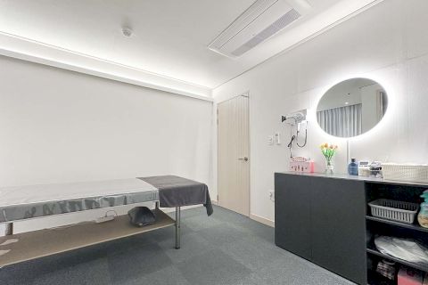 스웨디시 서비스가 제공되는 반송동 버블마사지 매장 내부 사진