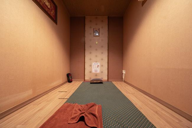 당동리 인근 타이, 아로마 서비스가 제공되는 마사지만합니다의 전체 시설