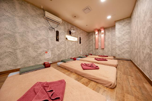 달성공원역,서문시장역,청라언덕역,반월당역,중앙로역,대구역 인근 마사지 잘하는 곳 태국힐링센터 청결하게 관리된 내부 시설