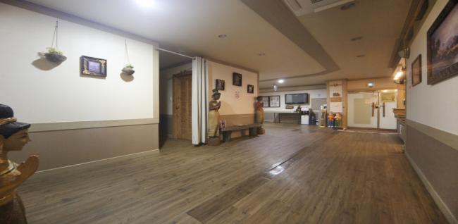 주변 태국마사지 추천 매장 란왓포타이마사지의 전체적인 인테리어 모습